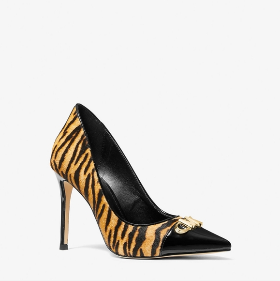 MICHAEL Michael Kors Shoes - NIB Michael Kors Tiger Print Pumps